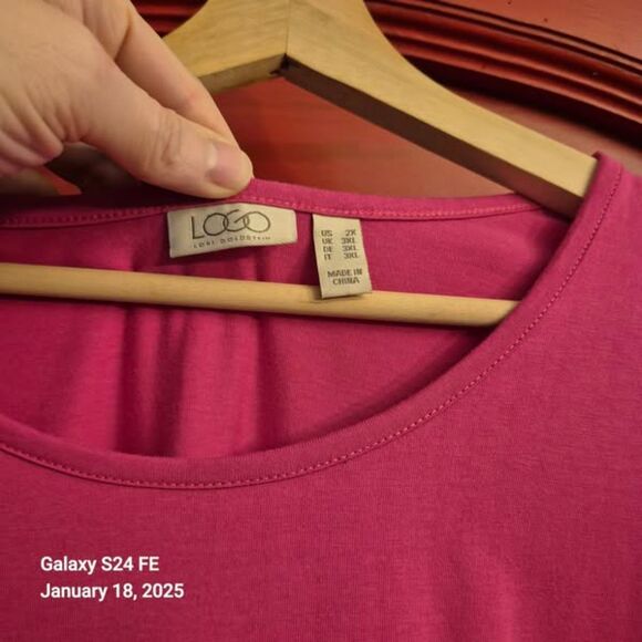 Logo Lori Goldstein 2X QVC Hot Pink Tunic Tie Dye Eyelet Lace Trim POCKETS EUC - Picture 3 of 3